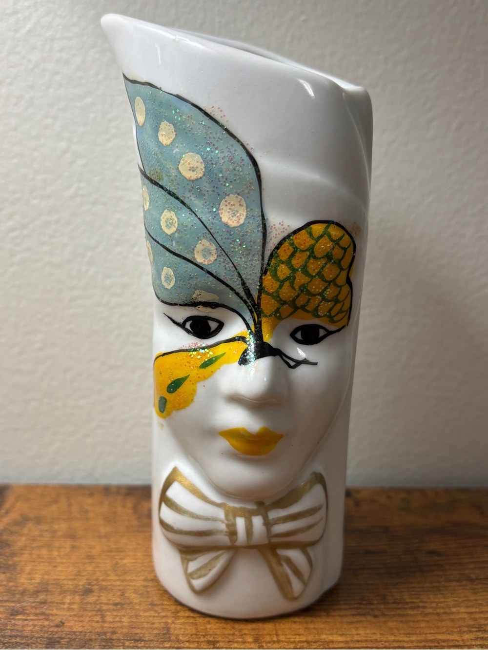 Vintage Ceramic Masquerade Masked Face Vase Glitter and Gold Accents 6”